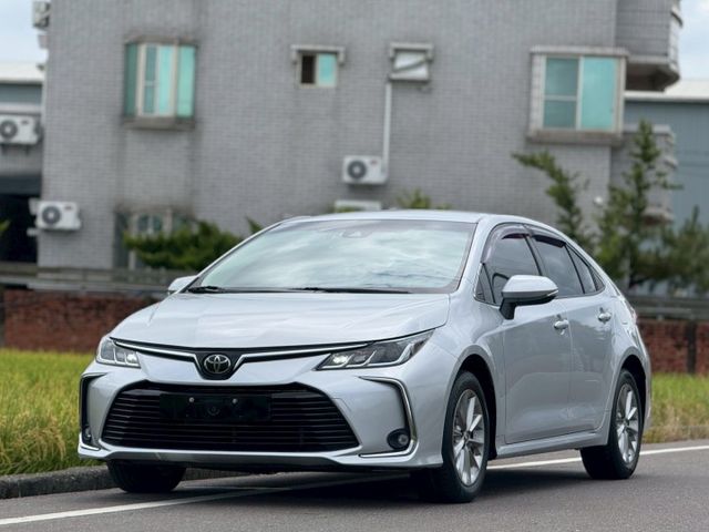 油耗省 保養省 到處跑都不擔心｜摸門解鎖、免鑰匙啟動、ACC跟車、車道偏離警示、魚眼頭燈、後雷達、倒車顯影、觸控螢幕  第2張相片