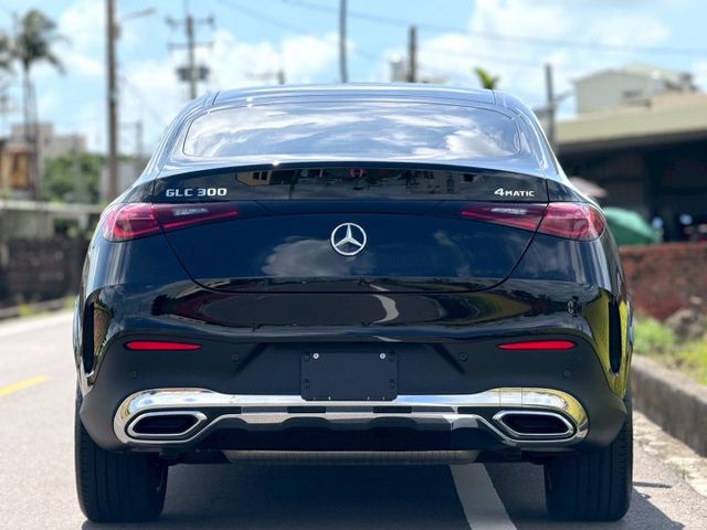 總代理｜超美掀背休旅車｜AMG、48V輕油電、摸門、LED頭燈、P20進階跟車系統、360環景、前後雷達、倒車顯影、腳踢  第19張相片