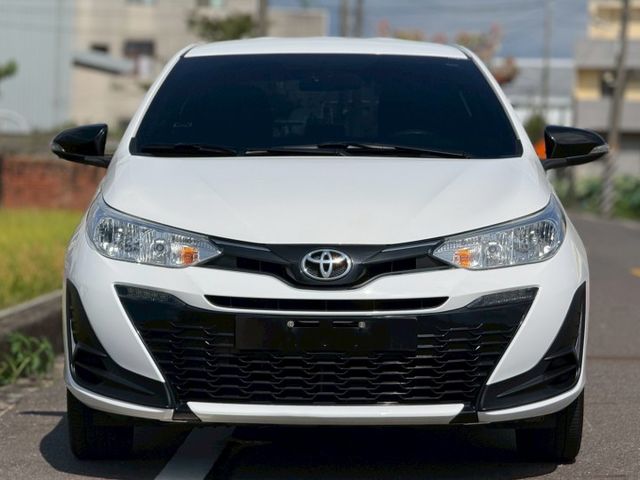 省油省稅金最舒適小車｜後雷達、倒車顯影、觸控螢幕、衛星導航、黑頂棚、Apple CarPlay、Android Auto  第3張相片