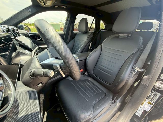 進化再升級，外匯高cp值｜賓士休旅車強勢來襲｜ＡMG夜色、48V輕油電、摸門、免鑰匙、P20進階跟車系統、腳踢、盲點  第7張相片