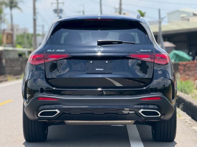 進化再升級，外匯高cp值｜賓士休旅車強勢來襲｜ＡMG夜色、48V輕油電、摸門、免鑰匙、P20進階跟車系統、腳踢、盲點  第19張相片