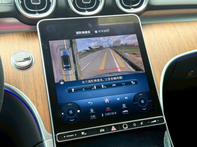 渦輪動力+智慧駕駛 出場自帶光芒  第13張相片
