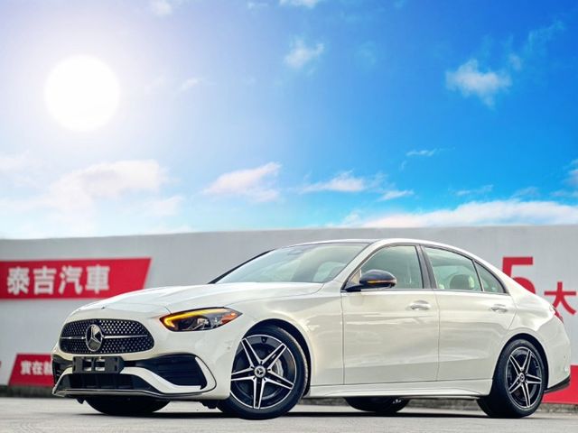 渦輪動力+智慧駕駛 出場自帶光芒｜AMG夜色、48V輕油電、LED魚眼頭燈、摸門、免鑰匙、ACC跟車  第1張相片