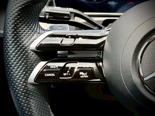 渦輪動力+智慧駕駛 出場自帶光芒｜AMG夜色、48V輕油電、LED魚眼頭燈、摸門、免鑰匙、ACC跟車  第11張相片