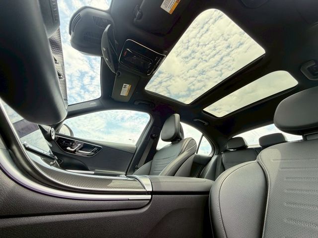 渦輪動力+智慧駕駛 出場自帶光芒｜AMG夜色、48V輕油電、LED魚眼頭燈、摸門、免鑰匙、ACC跟車  第16張相片