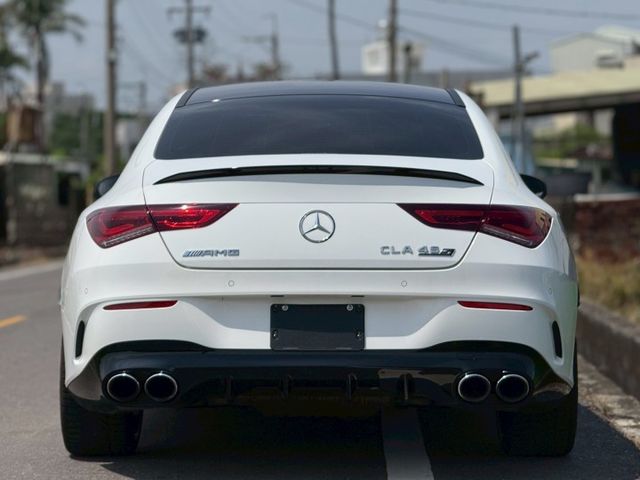 全球最強 2.0L渦輪增壓引擎 0-100km/h 僅需 4.0 秒｜ 限量韓規現車AMG紅卡鉗｜U88方向盤旋鈕  第18張相片