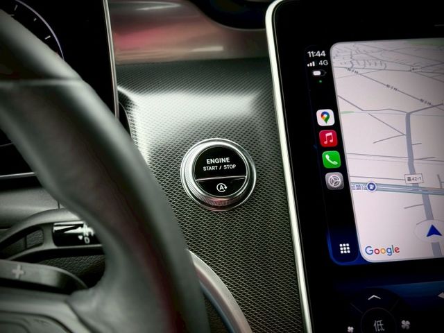 天氣變涼 氣場不能降｜48V輕油電、摸門、免鑰匙、LED頭燈、前後雷達、倒車顯影、盲點、全景天窗、氣氛燈、腳踢  第9張相片