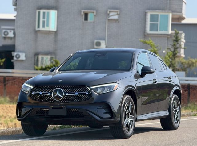 質感內裝｜2.0渦輪+四傳動力充足｜低油耗｜家庭使用與日常代步都適合  第2張相片