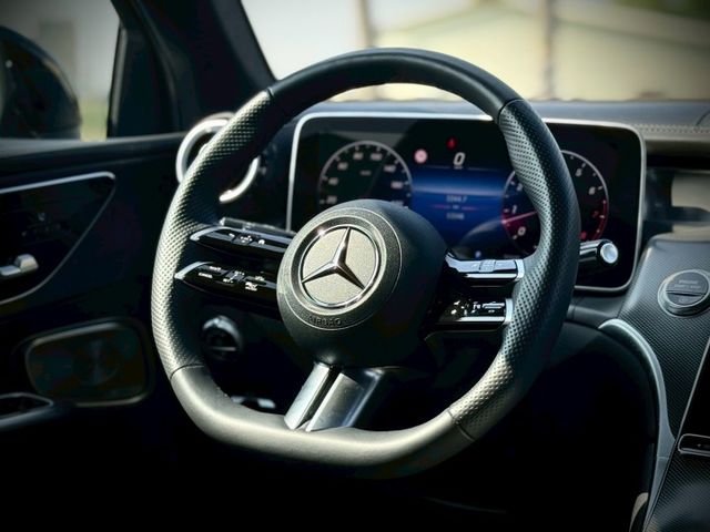 質感內裝｜2.0渦輪+四傳動力充足｜低油耗｜家庭使用與日常代步都適合  第6張相片