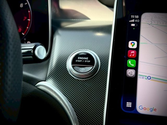 質感內裝｜2.0渦輪+四傳動力充足｜低油耗｜家庭使用與日常代步都適合  第10張相片