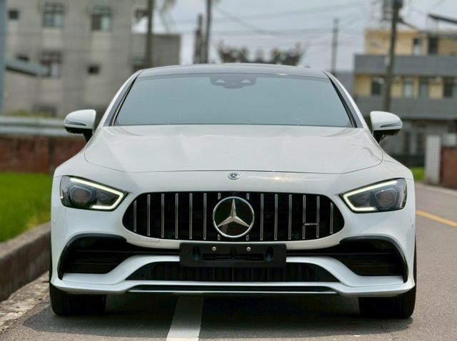 韓規熱門四門跑車｜AMG、48V輕油電、摸門、23P跟車、360環景、前後雷達、倒車顯影、、導流升降尾翼、盲點  第3張相片