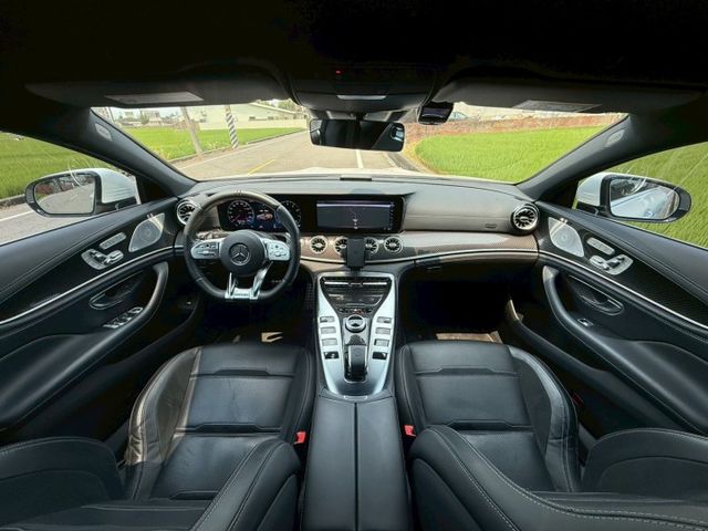 韓規熱門四門跑車｜AMG、48V輕油電、摸門、23P跟車、360環景、前後雷達、倒車顯影、、導流升降尾翼、盲點  第6張相片