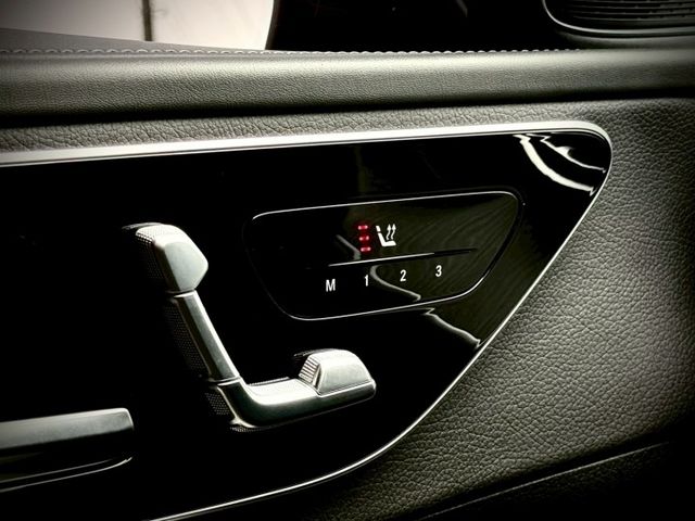 全新MBUX多媒體，數位儀表板，科技感爆棚｜不用200萬｜AMG夜色、48V輕油電、摸門、免鑰匙、360環景、前後雷達  第12張相片