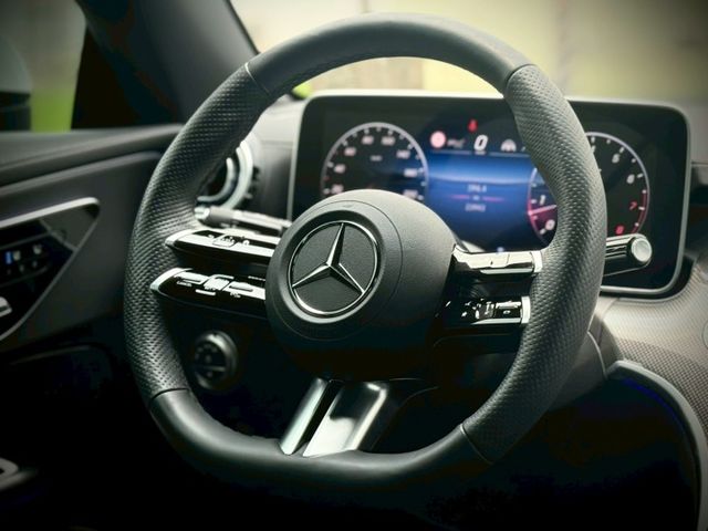 電動敞篷｜四座實用｜好開好停｜稀有釋出｜AMG、48V輕油電、摸門、免鑰匙、P20、雙前座頸部暖氣、方向盤加熱  第6張相片