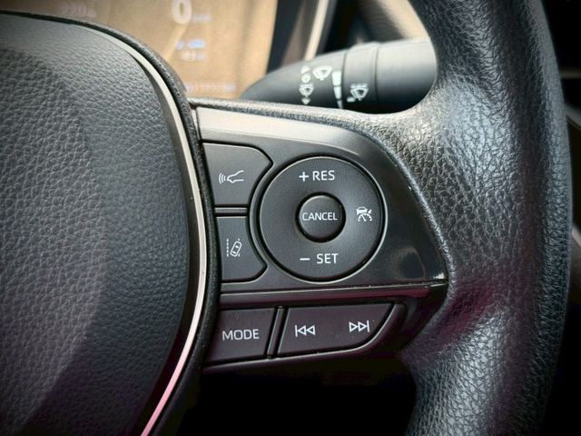 24年式｜超省油神車好養好開妥｜善率高｜摸門、免鑰匙、ACC、抬顯、前後雷達、倒車顯影​、恆溫空調  第11張相片