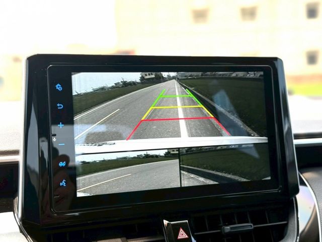 24年式｜超省油神車好養好開妥｜善率高｜摸門、免鑰匙、ACC、抬顯、前後雷達、倒車顯影​、恆溫空調  第15張相片