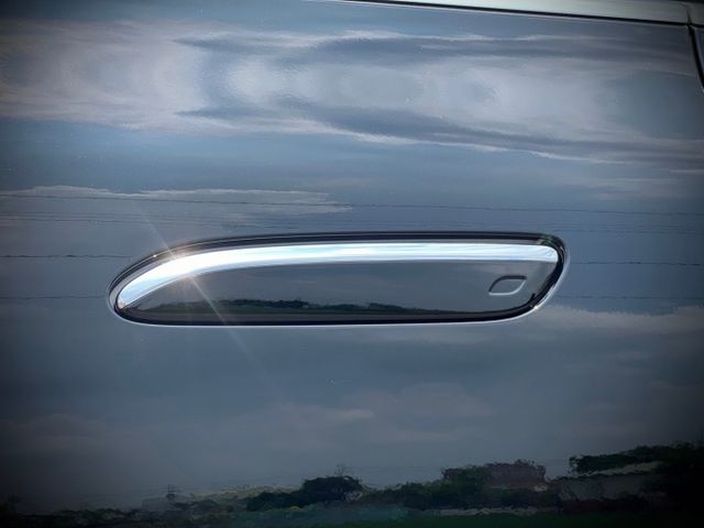 EQS450新能源時代來臨-純電車｜買就送充電樁｜老闆實測充滿電可行駛770km  第9張相片