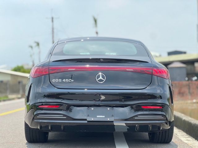 EQS450新能源時代來臨-純電車｜買就送充電樁｜老闆實測充滿電可行駛770km  第19張相片