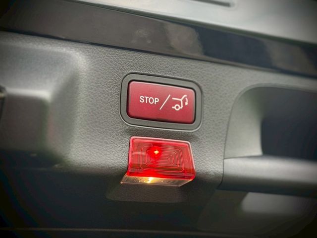 SB獵跑帥氣登場｜夜色套件吸睛首選｜車況優配備齊全｜AMG夜色、雙前門摸門解、免鑰匙、23P、360環景、盲點​、電尾門  第17張相片