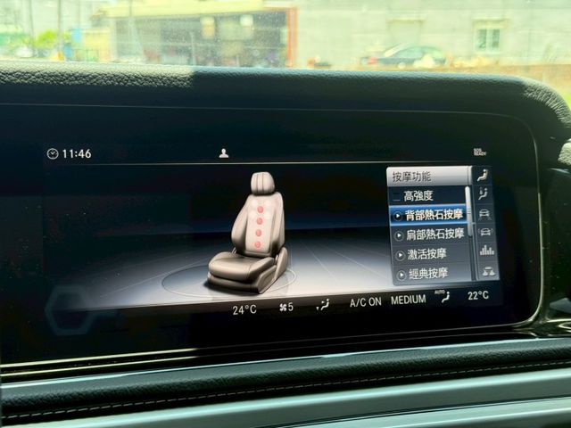 G63 AMG｜韓規未領牌｜4.0 V8雙渦輪｜里程保證｜車況透明｜  第14張相片