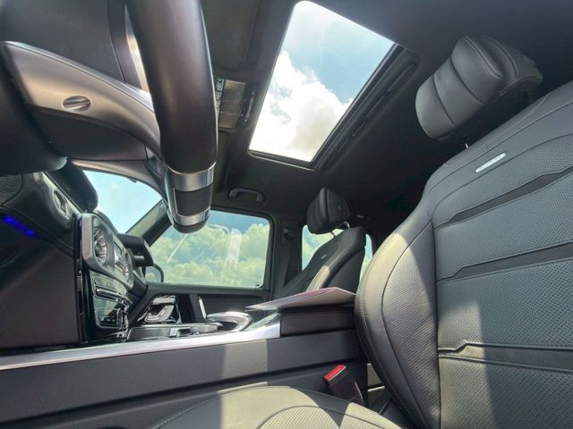 G63 AMG｜韓規未領牌｜4.0 V8雙渦輪｜里程保證｜車況透明｜  第17張相片