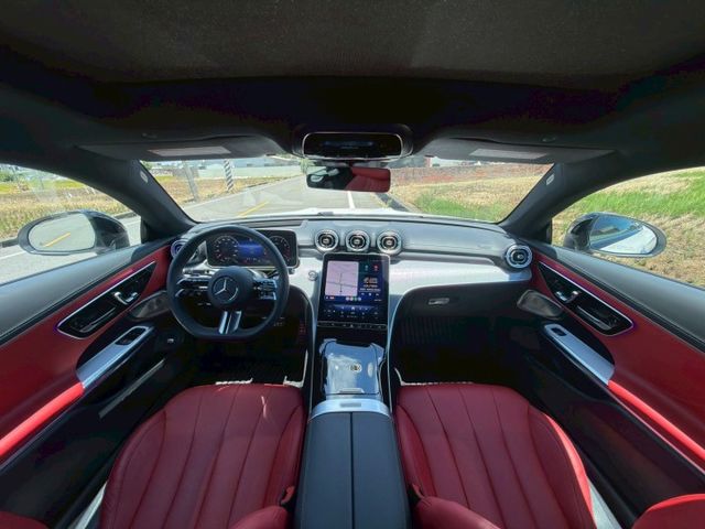 近新車況｜僅7000公里｜夜色套件｜柏林之音  第5張相片