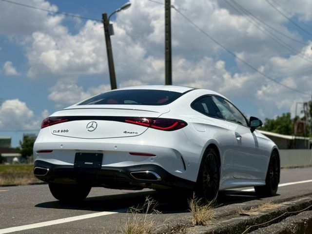 近新車況｜僅7000公里｜夜色套件｜柏林之音  第15張相片