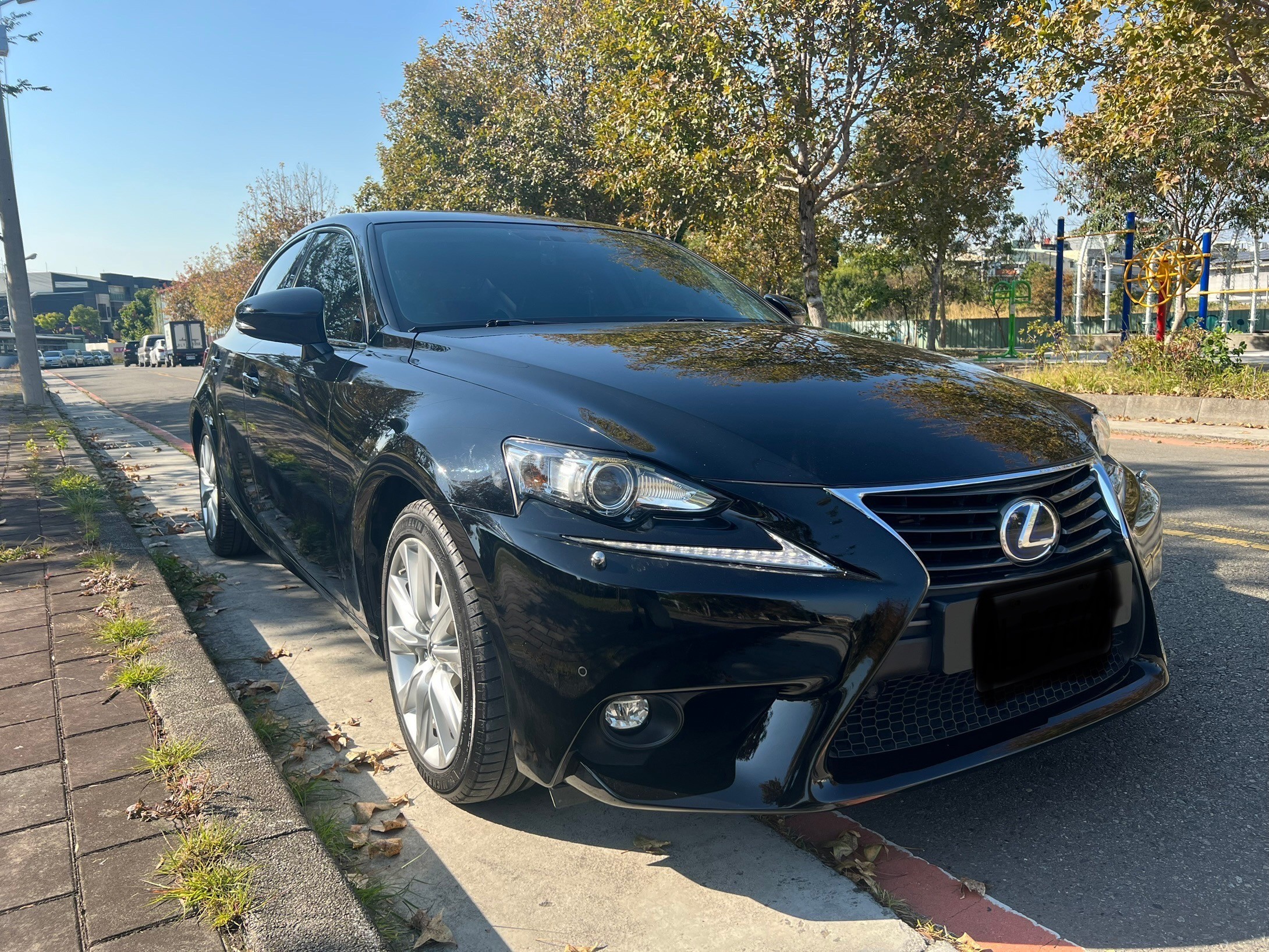 2014年Lexus IS300h  第1張相片