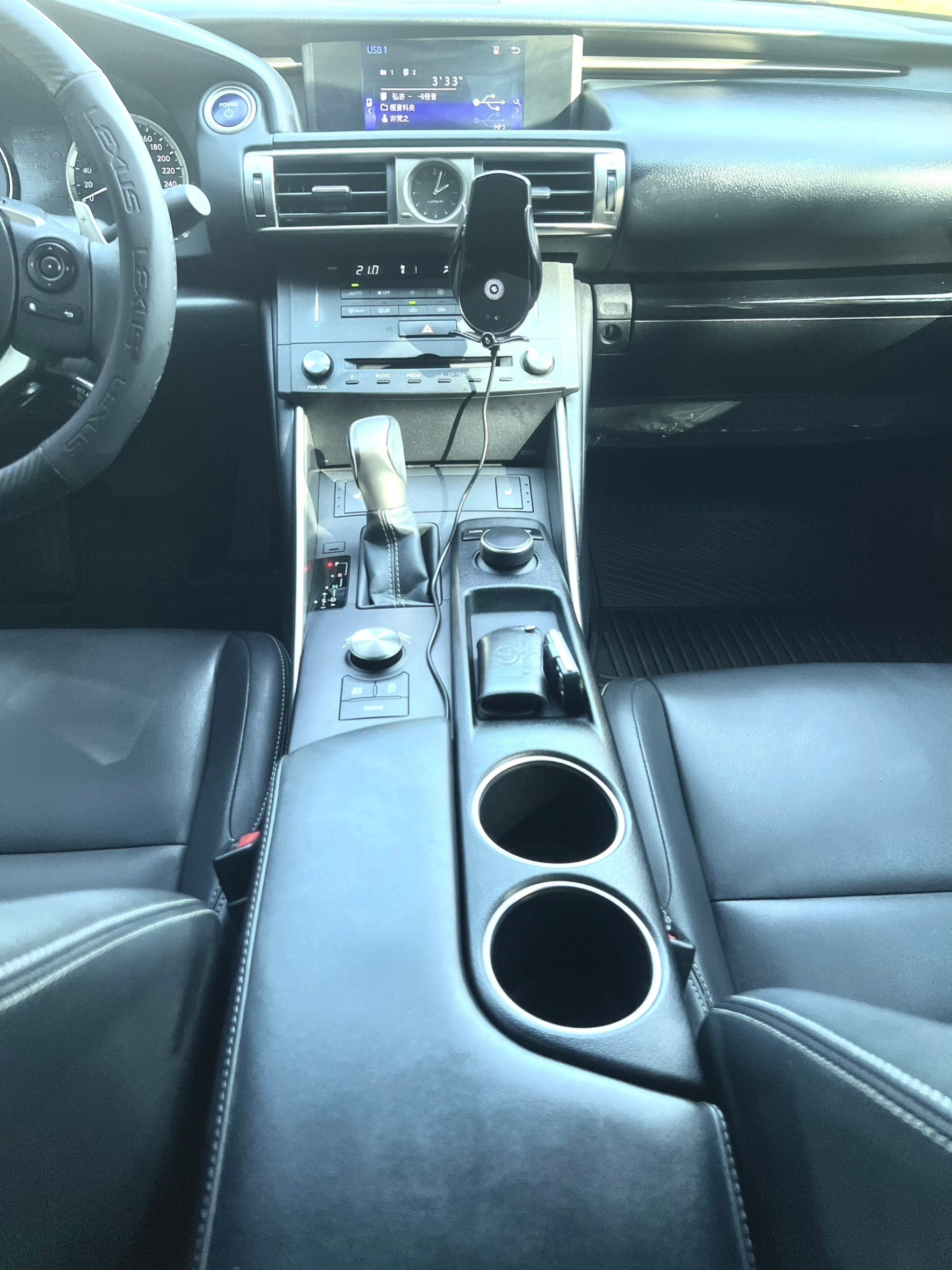 2014年Lexus IS300h  第2張相片