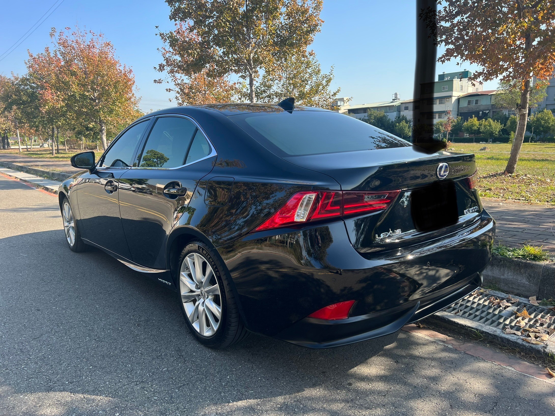 2014年Lexus IS300h  第8張相片