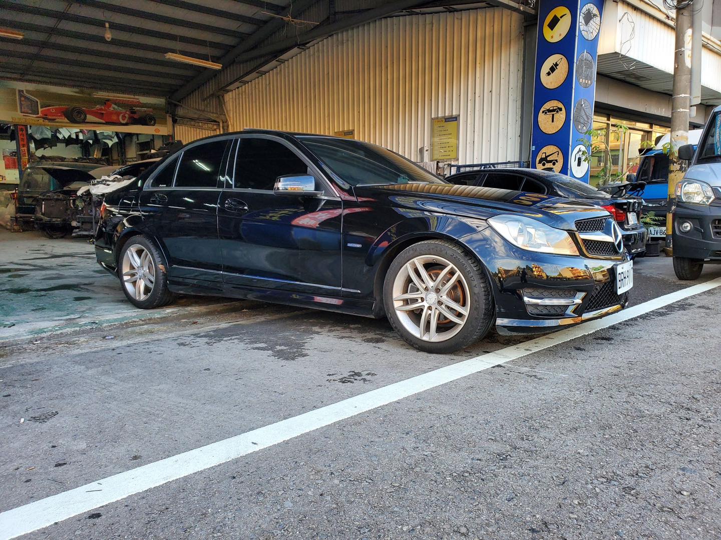 2012年BENZ賓士 C250 W204  第4張相片