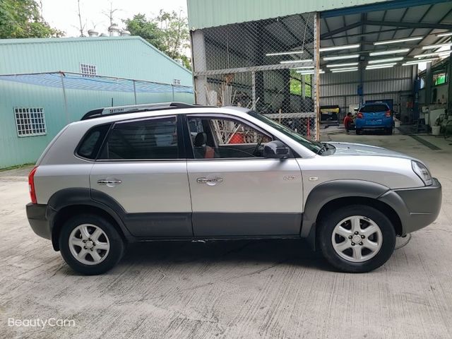 車況超水 定速 四輪傳動  大空間休旅車 歡迎來電賞車 蔡先生0937-265276  第5張相片