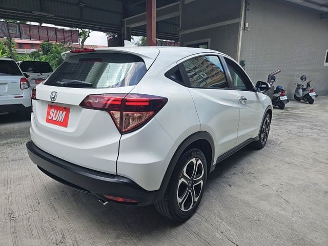 S版本 藍芽 定速 衛星導航 倒車顯影 歡迎來電賞車 蔡先生0937-265276  第7張相片