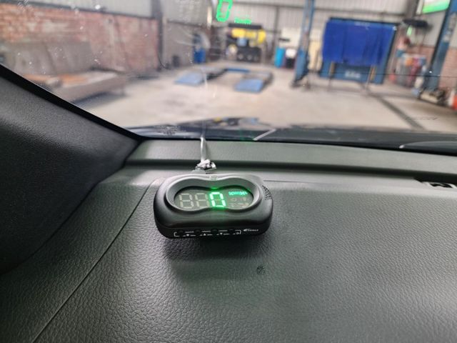 超省油 大鴨 藍芽 倒車顯影 衛星導航 歡迎來電賞車 蔡先生0937-265276  第9張相片