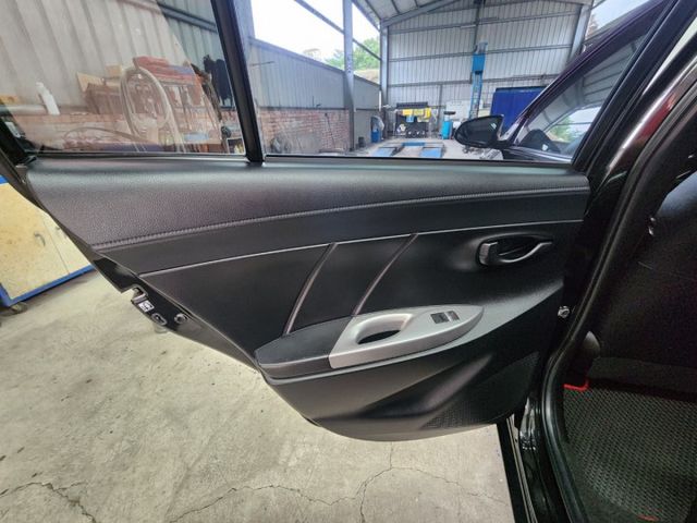 超省油 大鴨 藍芽 倒車顯影 衛星導航 歡迎來電賞車 蔡先生0937-265276  第16張相片