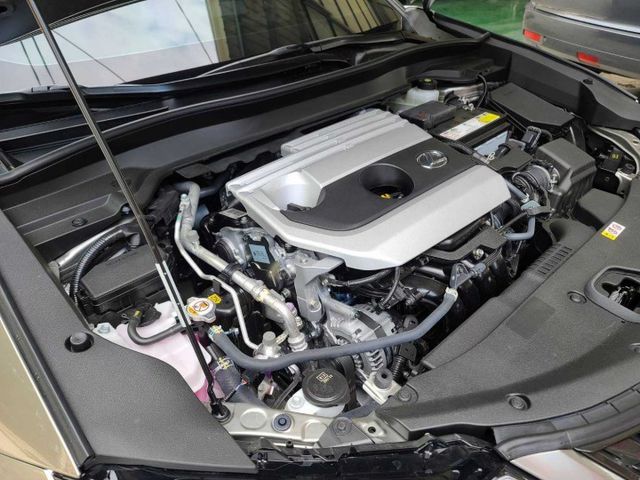 全車原廠保養 正一手車 菁英PLUS版本 藍芽 倒車顯影 定速 歡迎來電賞車蔡先生0937-265276  第7張相片