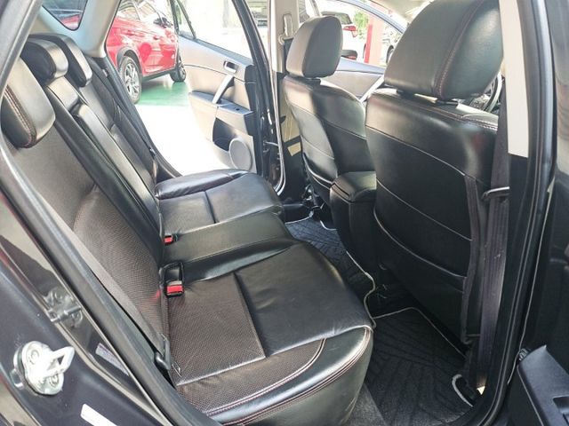 CP值超高 價錢便宜代步神車 藍芽 倒車顯影 衛星導航 定速歡迎來電賞車蔡先生0937-265-276  第18張相片