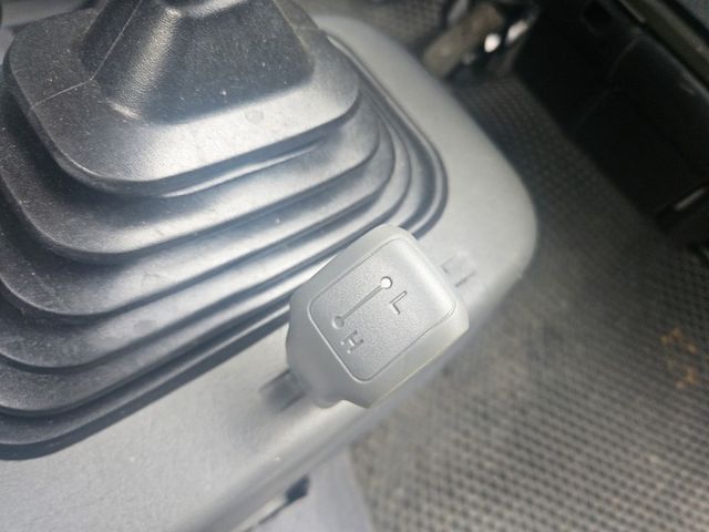 好車耐開 1.3cc 4WD 歡迎來電賞車 蔡先生0937-265-276  第8張相片