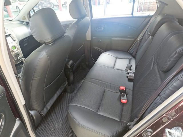 小車迴轉半徑小 優質代步車 省油好保養 蔡先生0937-265-276  第9張相片