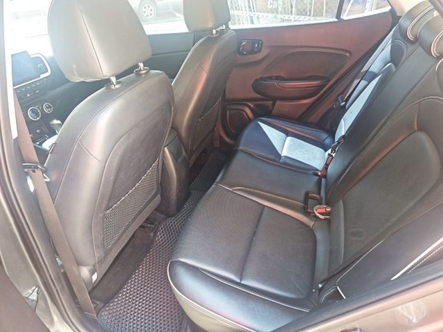 正一手 定速 藍芽 倒車顯影 歡迎來電賞車 蔡先生0937-265-276  第9張相片