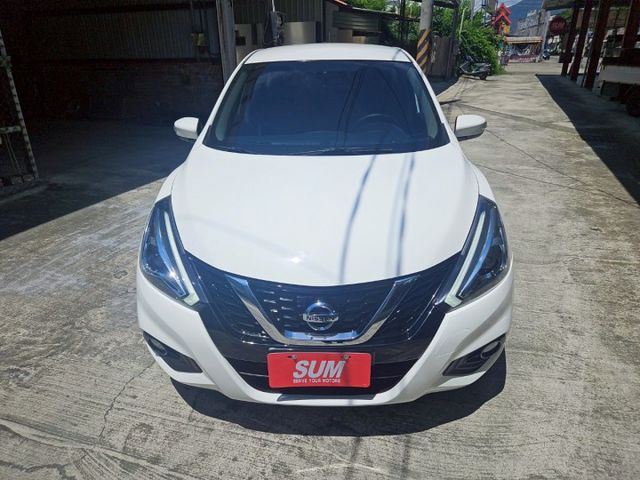 定速 藍芽 倒車顯影 低里程 歡迎來電賞車 蔡先生0937-265-276  第2張相片