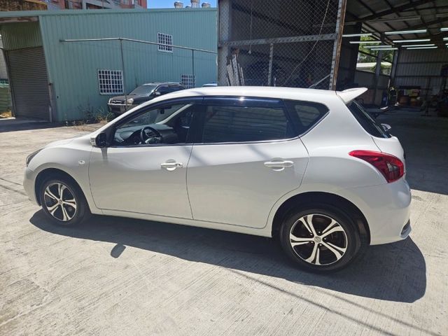 定速 藍芽 倒車顯影 低里程 歡迎來電賞車 蔡先生0937-265-276  第5張相片