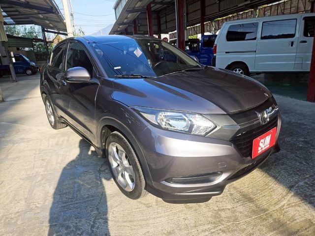 家庭小休旅 藍芽 定速 導航 倒車顯影 歡迎來電賞車 蔡先生0937-265-276  第1張相片