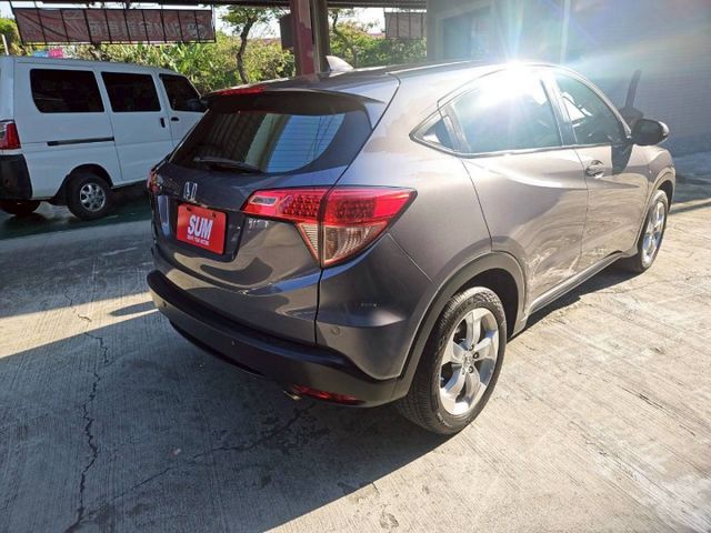 家庭小休旅 藍芽 定速 導航 倒車顯影 歡迎來電賞車 蔡先生0937-265-276  第5張相片