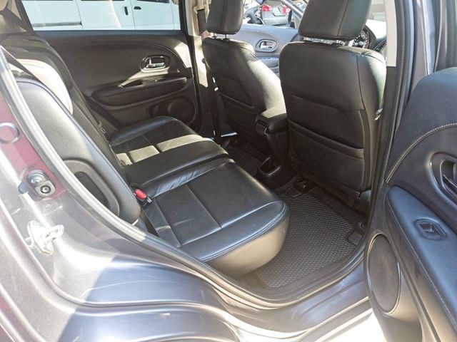 家庭小休旅 藍芽 定速 導航 倒車顯影 歡迎來電賞車 蔡先生0937-265-276  第9張相片