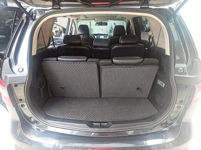 七人座 家庭旅遊必備 藍芽 導航 倒車顯影 歡迎來電賞車 蔡先生0937-265-276  第12張相片