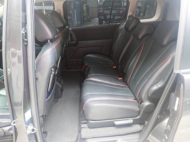 七人座 家庭旅遊必備 藍芽 導航 倒車顯影 歡迎來電賞車 蔡先生0937-265-276  第14張相片