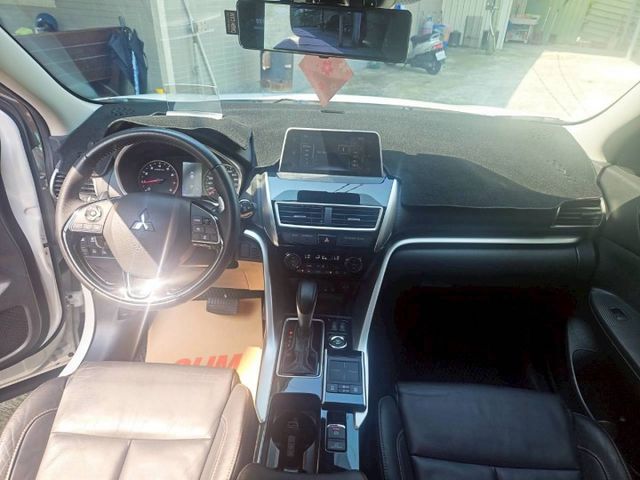 4WD 導航 藍芽 換檔撥片 電動尾門CP值超高 歡迎來電賞車蔡先生0937-265-276  第10張相片