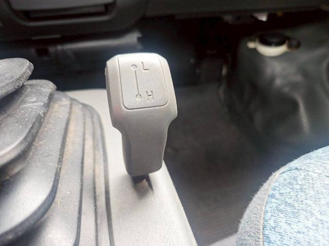 1.2 低里程 4WD歡迎來電賞車 蔡先生0937-265-276  第7張相片