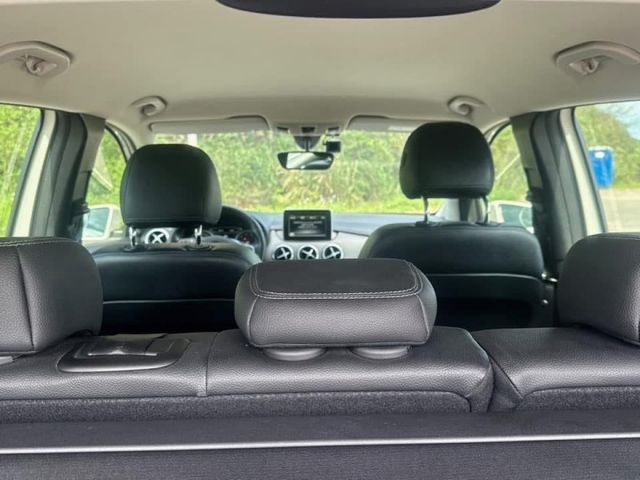 B-CLASS W246  第9張相片